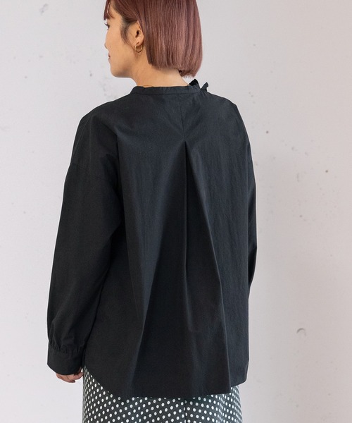 POU DOU DOU（プードゥドゥ）の「ランダムフリルシャツ（シャツ/ブラウス・レディース・イエロー/ブラック/オフホワイト・3）」の21枚目の写真