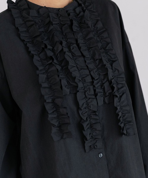 POU DOU DOU（プードゥドゥ）の「ランダムフリルシャツ（シャツ/ブラウス・レディース・イエロー/ブラック/オフホワイト・3）」の22枚目の写真