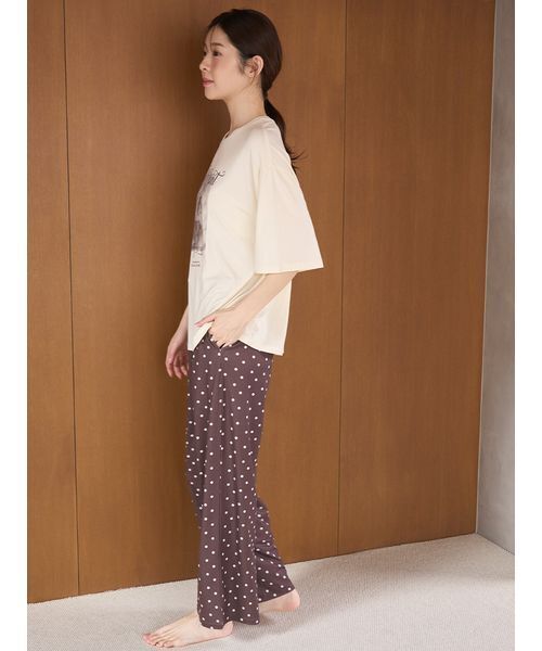 SNIDEL HOME(スナイデルホーム)の「【KOROMO】【接触冷感】カットTシャツ(ルームウェア/パジャマ・レディース・アイボリー/ベージュ/ピンク・F)」の10枚目の写真