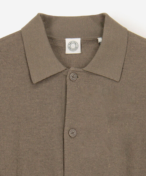 ORCIVAL（オーシバル）の「ORCIVAL | ハーフミラノニット 衿付きニットカーディガン MEN（カーディガン/ボレロ・メンズ・ブラック/ブラウン系その他2・5/4）」の5枚目の写真