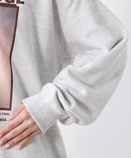 Johnbull（ジョンブル）の「【Johnbull】フォトプリント裏毛スウェット-LIFE CAMBRIDGE SWT（スウェット・レディース・ライトグレー・M）」の14枚目の写真