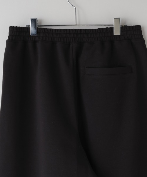 LOWRYS FARM（ローリーズファーム）の「【LFM(U)】スウェットカーブイージーパンツ　658834（スウェットパンツ・メンズ・ブラック/ブラウン/グレー・MEDIUM/LARGE）」の9枚目の写真