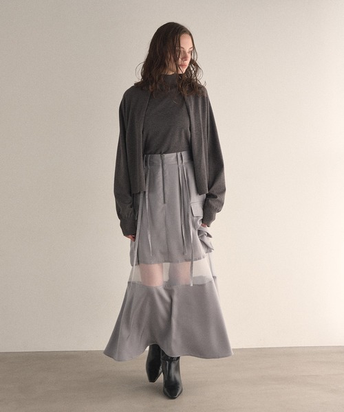 MIELI INVARIANT（ミエリインヴァリアント）の「Layer Cape Ensemble Knit Tops（ニット/セーター・レディース・ブラック/ブラウン/グレー・FREE）」の18枚目の写真