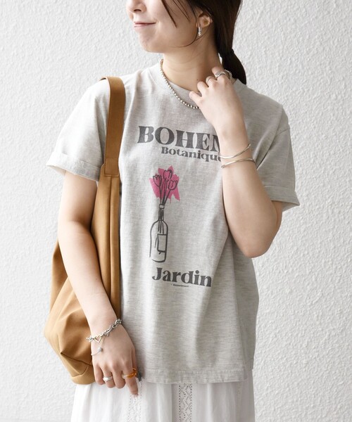 SHIPS any(シップス エニィ)の「TRICOMER:〈洗濯機可能〉フレンチ ロゴ プリント TEE(Tシャツ/カットソー・レディース・オレンジ/ブラック/ライトグレー/ホワイト/レッド・ONE SIZE)」の16枚目の写真