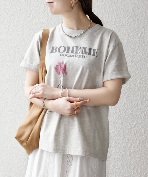 SHIPS any(シップス エニィ)の「TRICOMER:〈洗濯機可能〉フレンチ ロゴ プリント TEE(Tシャツ/カットソー・レディース・オレンジ/ブラック/ライトグレー/ホワイト/レッド・ONE SIZE)」の22枚目の写真