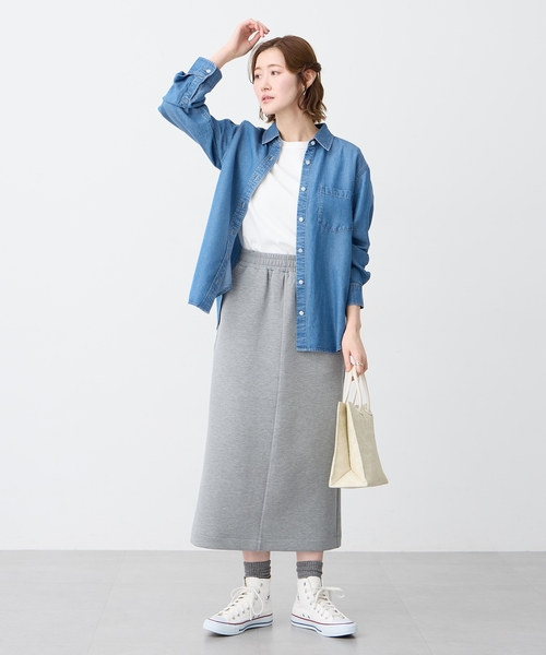 Petit Honfleur（プチオンフルール）の「テンセルデニムシャツ（シャツ/ブラウス・レディース・サックスブルー/ブルー・9号/11号/13号）」の16枚目の写真