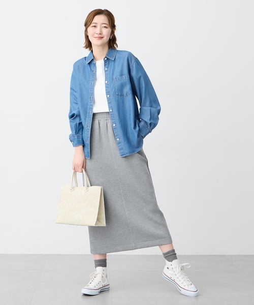 Petit Honfleur（プチオンフルール）の「テンセルデニムシャツ（シャツ/ブラウス・レディース・サックスブルー/ブルー・9号/11号/13号）」の18枚目の写真