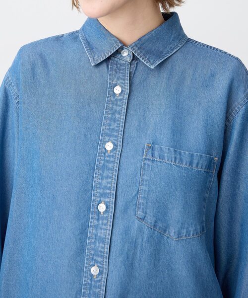 Petit Honfleur（プチオンフルール）の「テンセルデニムシャツ（シャツ/ブラウス・レディース・サックスブルー/ブルー・9号/11号/13号）」の20枚目の写真