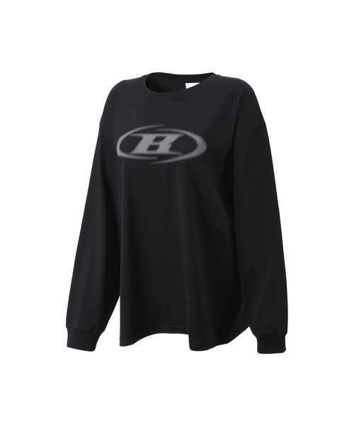 BORN TO WIN（ボーントゥウィン）の「W HALFTONE LOGO OVER FIT LONG SLEEVE [BLACK]（Tシャツ/カットソー・レディース・その他・1/2）」の2枚目の写真