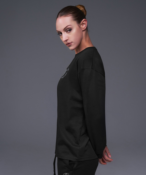 BORN TO WIN（ボーントゥウィン）の「W HALFTONE LOGO OVER FIT LONG SLEEVE [BLACK]（Tシャツ/カットソー・レディース・その他・1/2）」の4枚目の写真