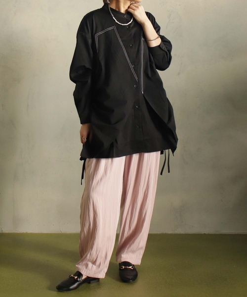 BIZ CREEK(ビズクリーク)の「ステッチミックスロングシャツ(シャツ/ブラウス・レディース・ブラック/サックスブルー/ホワイト・FREE)」の11枚目の写真