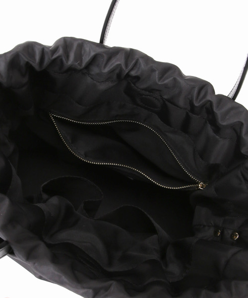 LE TALON（ルタロン）の「LETALON 2WAYギャザーナイロントート（トートバッグ・レディース・ベージュ/ブラック・FREE）」の10枚目の写真