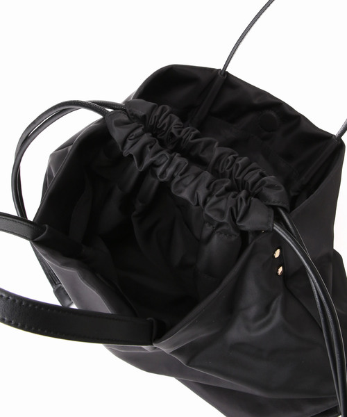 LE TALON（ルタロン）の「LETALON 2WAYギャザーナイロントート（トートバッグ・レディース・ベージュ/ブラック・FREE）」の11枚目の写真