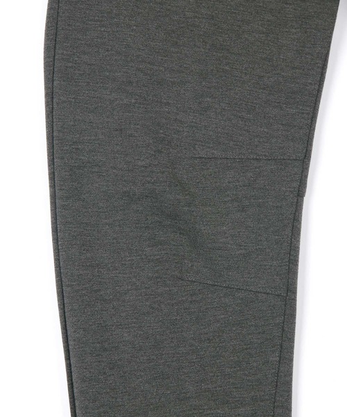 The DUFFER of ST.GEORGE(ザダファーオブセントジョージ)の「【WEB限定アイテム】HIGH DENSITY LIGHT PONTE SKINNY JOGGER PANTS: ロングレングス ライトポンチ スキニーパンツ / 超ストレッチ / 美脚スリム(スウェットパンツ・メンズ・チャコールグレー/ブラック・SMALL/MEDIUM/LARGE/X-LARGE)」の15枚目の写真