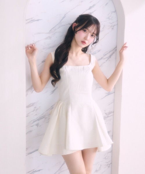 TITTY&CO.（ティティーアンドコー）の「バックリボンラメデザインワンピース（ワンピース・レディース・ブラック/ホワイト・FREE）」の7枚目の写真