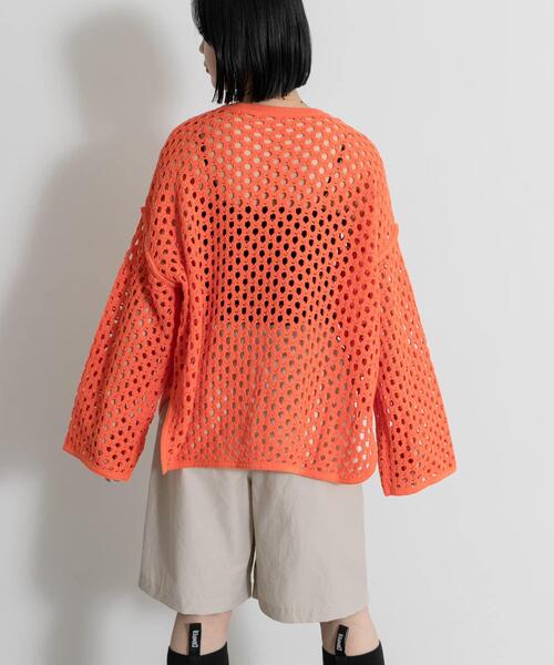 THE GOODLAND MARKET(ザグッドランドマーケット)の「『別注』MIDIUMISOLID×THE GOODLAND MARKET LACE KNIT PO(ニット/セーター・レディース・ブルー/ホワイト/オレンジ・FREE)」の4枚目の写真