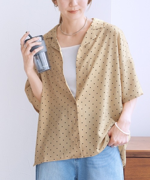 reca(レカ)の「とろみ開襟ドットシャツ(シャツ/ブラウス・レディース・ブラック/ベージュ/グレー・M)」の13枚目の写真