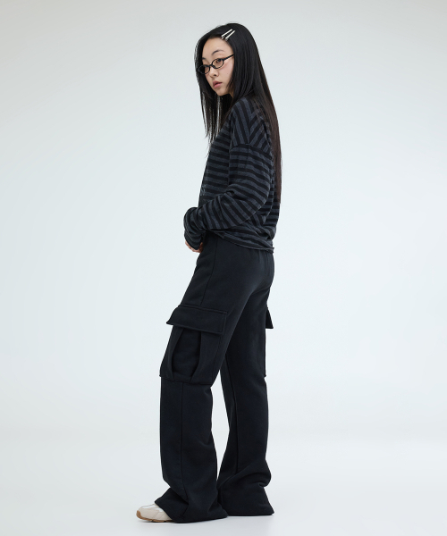 PORTERNA(ポルテナ)の「GRAPHIC STRIPE T-SHIRT-2COLOR(Tシャツ/カットソー・レディース・ブラック/ライトグレー・OS)」の3枚目の写真