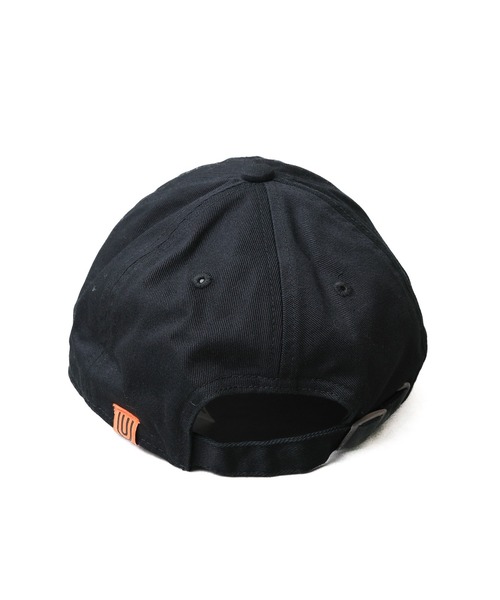 UNIVERSAL OVERALL（ユニバーサルオーバーオール）の「●UNIVERSAL OVERALL●UN LOGO CAP（キャップ・メンズ・ブラック・FREE）」の2枚目の写真