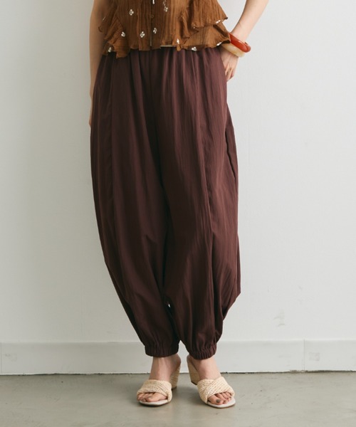 Trish(トリッシュ)の「ラフィアライクウエッジソールサンダル(サンダル・レディース・アイボリー/キャメル・MEDIUM/LARGE)」の22枚目の写真