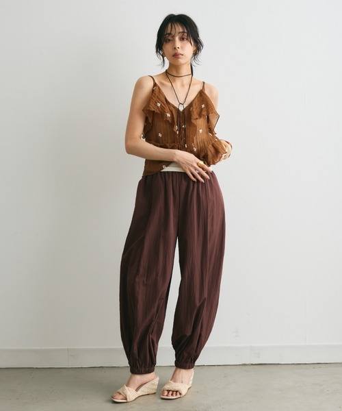 Trish(トリッシュ)の「ラフィアライクウエッジソールサンダル(サンダル・レディース・アイボリー/キャメル・MEDIUM/LARGE)」の19枚目の写真