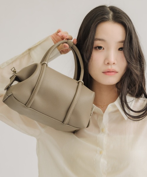 NEUNA(ヌナ)の「【内ポケット付き◎】ソフトレザーベルトハンドバッグ(トートバッグ・レディース・アイボリー/ベージュ/グレー・FREE)」の17枚目の写真