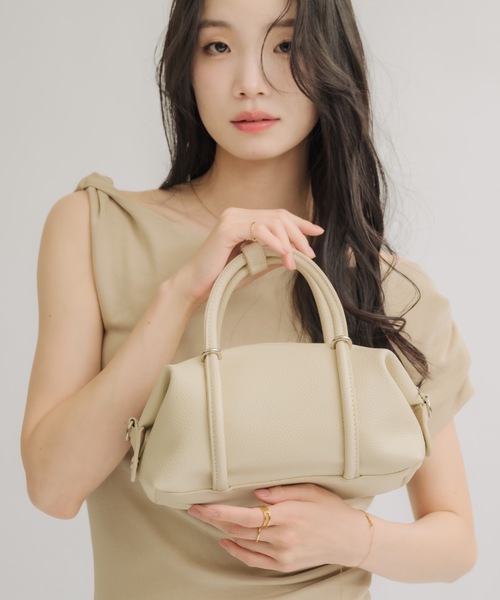 NEUNA(ヌナ)の「【内ポケット付き◎】ソフトレザーベルトハンドバッグ(トートバッグ・レディース・アイボリー/ベージュ/グレー・FREE)」の6枚目の写真