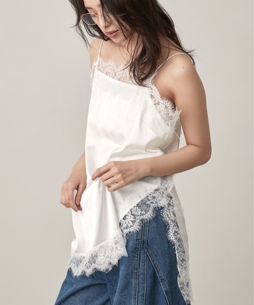 OFROOM(オフルーム)の「Satin Lace Cami|サテンレースキャミ(キャミソール・レディース・ホワイト/ブラック・FREE)」の1枚目の写真