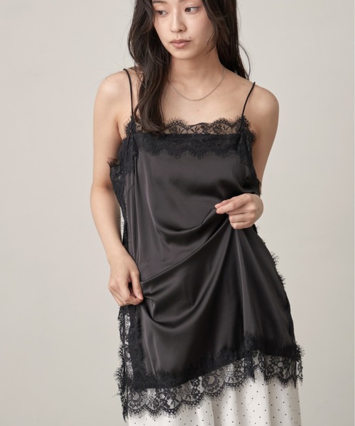OFROOM(オフルーム)の「Satin Lace Cami|サテンレースキャミ(キャミソール・レディース・ホワイト/ブラック・FREE)」の2枚目の写真