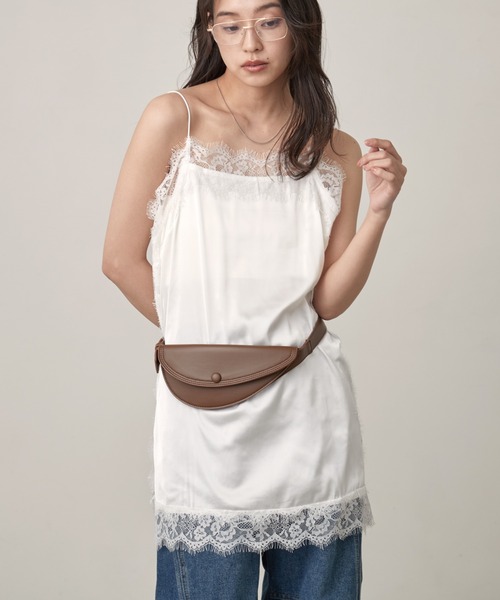 OFROOM(オフルーム)の「Satin Lace Cami|サテンレースキャミ(キャミソール・レディース・ホワイト/ブラック・FREE)」の21枚目の写真
