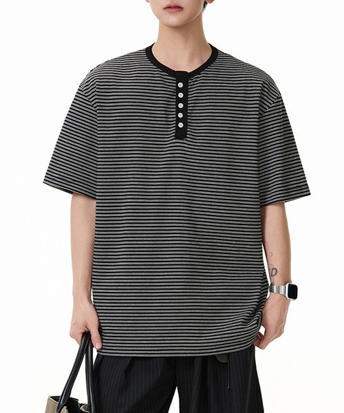 Ressaca(レサーカ)の「ボーダー柄ヘンリーネックTシャツ(Tシャツ/カットソー・メンズ・ブラック/ホワイト・XL/L/M)」の3枚目の写真