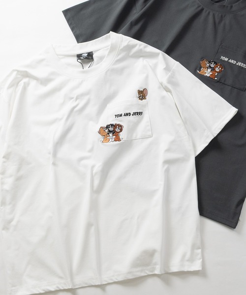 Tom&Jerry(トムアンドジェリー)の「【15】〔TOM&JERRY/トム&ジェリー〕ドライタッチ コットンライク ポケット刺繍 半袖Tシャツ 吸水速乾/UVカット さかな/三匹の子猫/カナリア(Tシャツ/カットソー・メンズ・ホワイト系3/ブラック系6/ブラック系5/ホワイト系2/ホワイト系1/ブラック系3/ブラック系1/ホワイト系6/ホワイト系4/ブラック系4/ブラック系2/ホワイト系5・MEDIUM/LARGE)」の5枚目の写真