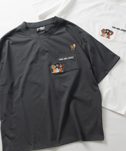 Tom&Jerry(トムアンドジェリー)の「【15】〔TOM&JERRY/トム&ジェリー〕ドライタッチ コットンライク ポケット刺繍 半袖Tシャツ 吸水速乾/UVカット さかな/三匹の子猫/カナリア(Tシャツ/カットソー・メンズ・ホワイト系3/ブラック系6/ブラック系5/ホワイト系2/ホワイト系1/ブラック系3/ブラック系1/ホワイト系6/ホワイト系4/ブラック系4/ブラック系2/ホワイト系5・MEDIUM/LARGE)」の12枚目の写真