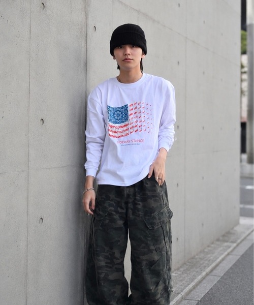 ZOZOMARKET by ren(ゾゾマーケットバイレン)の「【インフルエンサー renセレクト】バンダナ星条旗長袖Tシャツ(Tシャツ/カットソー・メンズ・ブラック/ホワイト・S/M)」の5枚目の写真