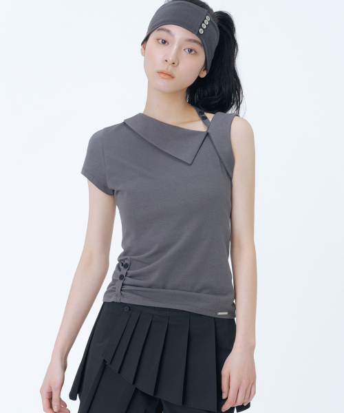 Miseki SEOUL(ミセキソウル)の「Shoulder strap unbalance top CHARCOAL(Tシャツ/カットソー・レディース・その他・1/2)」の1枚目の写真