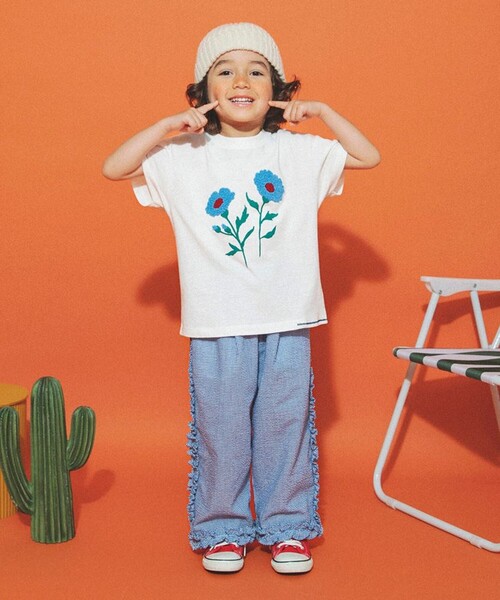 aBity select(アビティセレクト)の「【aBity select./アビティセレクト】サガラ刺繍フラワー半袖Tシャツ(Tシャツ/カットソー・キッズ・オフホワイト/マスタード/ブルー・130/110/100/120/90)」の6枚目の写真