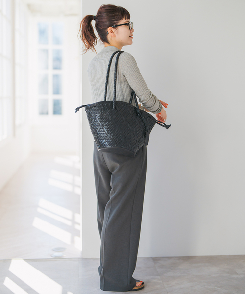 Spick & Span（スピックアンドスパン）の「《追加2》Bagmati/バグマティ レザーメッシュバッグ（トートバッグ・レディース・ブラック・FREE）」の7枚目の写真