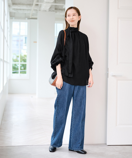 U by SPICK&SPAN(ユーバイスピックアンドスパン)の「シアーストライプ2WAYボウタイブラウス(シャツ/ブラウス・レディース・ブラック/ホワイト・FREE)」の8枚目の写真