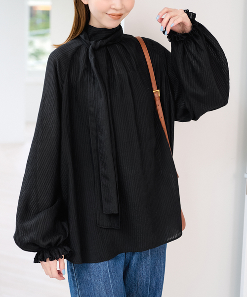 U by SPICK&SPAN(ユーバイスピックアンドスパン)の「シアーストライプ2WAYボウタイブラウス(シャツ/ブラウス・レディース・ブラック/ホワイト・FREE)」の14枚目の写真