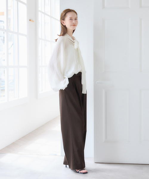 U by SPICK&SPAN(ユーバイスピックアンドスパン)の「シアーストライプ2WAYボウタイブラウス(シャツ/ブラウス・レディース・ブラック/ホワイト・FREE)」の19枚目の写真