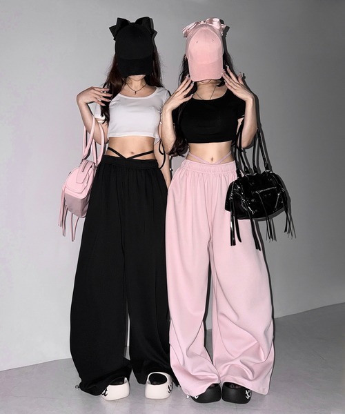 me+em select(ミームセレクト)の「【 3color 】ウエストストリングタックワイドスウェットパンツ / waist string tack wide sweat pants(スウェットパンツ・レディース・ブラック/グレー/ピンク・FREE)」の5枚目の写真