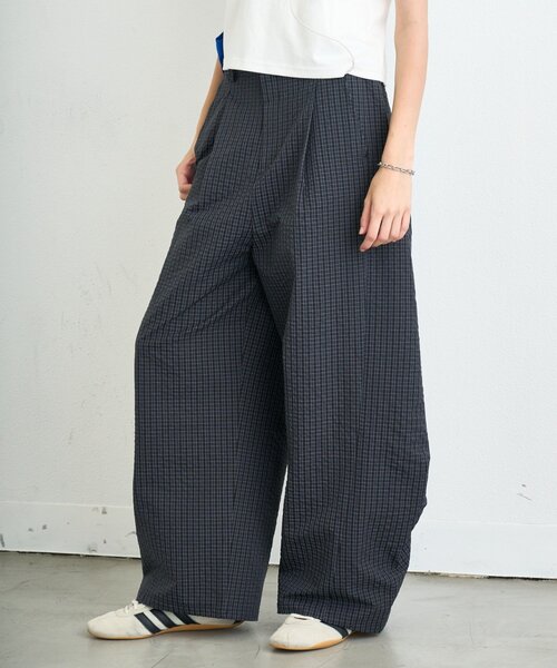 CIAOPANIC TYPY（チャオパニックティピー）の「【UNISEX】チェックカーブスラックス（その他パンツ・レディース・ブラック/ベージュ・MEDIUM/LARGE）」の15枚目の写真
