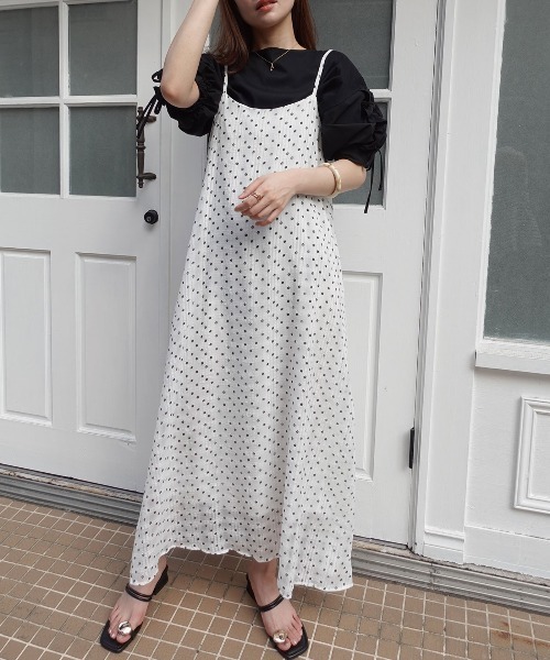 CORNERS(コーナーズ)の「花柄プリントシアーチェックキャミワンピース(ワンピース・レディース・ブラック/オフホワイト・M)」の12枚目の写真