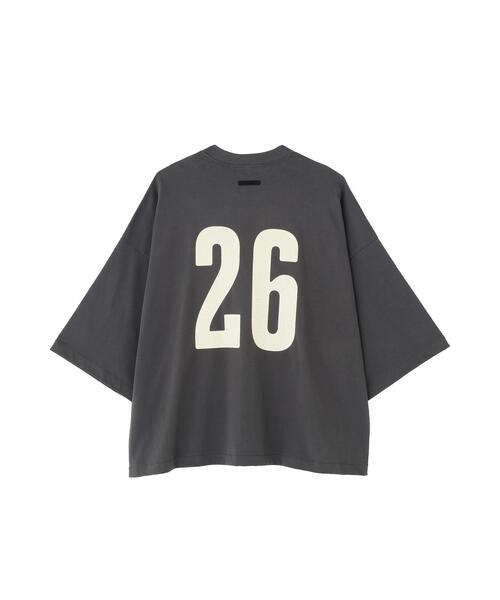 FOG ESSENTIALS（エフオージーエッセンシャルズ）の「Fear of God ESSENTIALS/FOG エッセンシャルズ/MERCH TEE（Tシャツ/カットソー・メンズ・アイボリー/ブルー/グレー・S/L/M）」の4枚目の写真