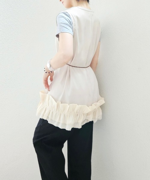 CRYSTAL BALL(クリスタルボール)の「Gathered Hem Sleeveless Tops(Tシャツ/カットソー・レディース・ベージュ/ブラック・FREE)」の8枚目の写真