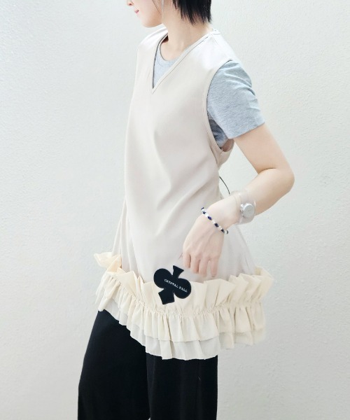 CRYSTAL BALL(クリスタルボール)の「Gathered Hem Sleeveless Tops(Tシャツ/カットソー・レディース・ベージュ/ブラック・FREE)」の9枚目の写真