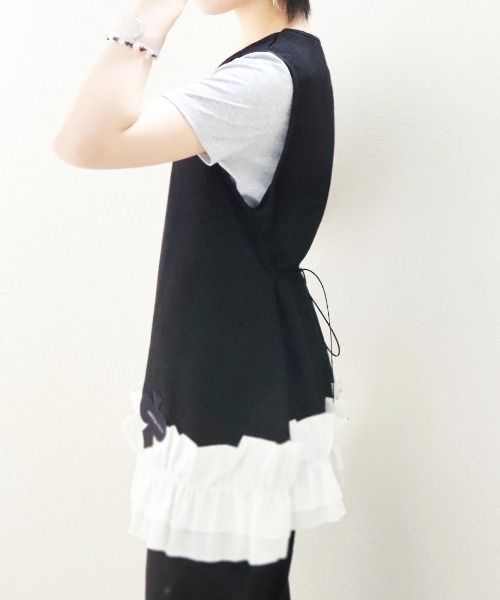 CRYSTAL BALL(クリスタルボール)の「Gathered Hem Sleeveless Tops(Tシャツ/カットソー・レディース・ベージュ/ブラック・FREE)」の18枚目の写真