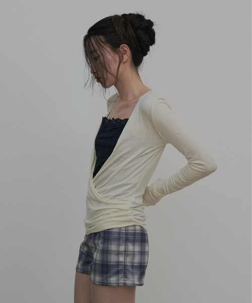 FEKETE(フェケテ)の「back zip-up compact shorts / タイトショートパンツ(その他パンツ・レディース・ブラック/ミント/ネイビー・LARGE/MEDIUM/SMALL)」の9枚目の写真