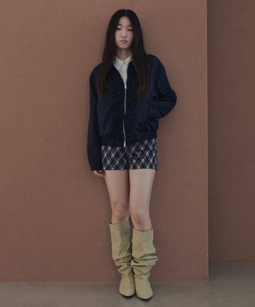 FEKETE(フェケテ)の「back zip-up compact shorts / タイトショートパンツ(その他パンツ・レディース・ブラック/ミント/ネイビー・LARGE/MEDIUM/SMALL)」の14枚目の写真