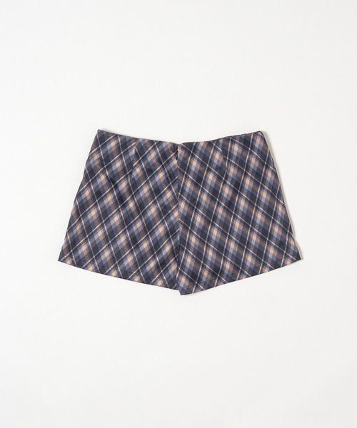 FEKETE(フェケテ)の「back zip-up compact shorts / タイトショートパンツ(その他パンツ・レディース・ブラック/ミント/ネイビー・LARGE/MEDIUM/SMALL)」の15枚目の写真